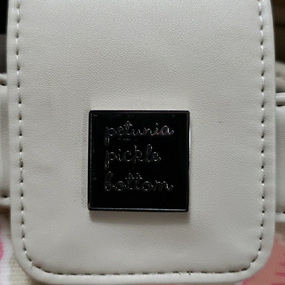 Petunia pickle bottom diaper bag - Picture 2 of 8